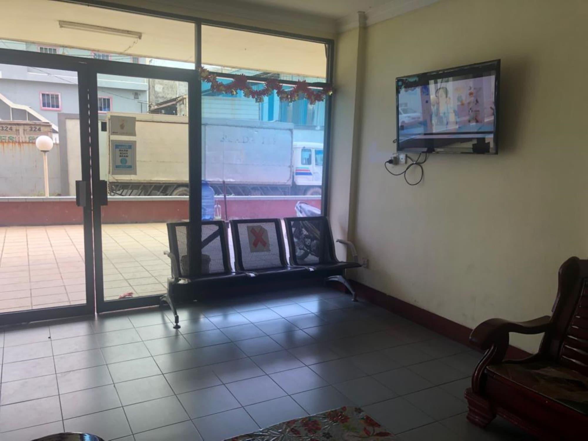Hotel Pelita Terang Nagoya Buitenkant foto